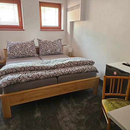 Hotel Koruna Rožnov pod Radhoštěm エクステリア 写真