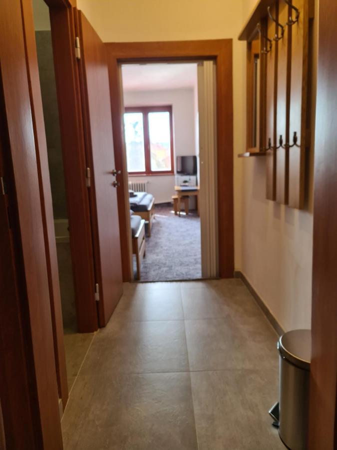 Hotel Koruna Rožnov pod Radhoštěm エクステリア 写真