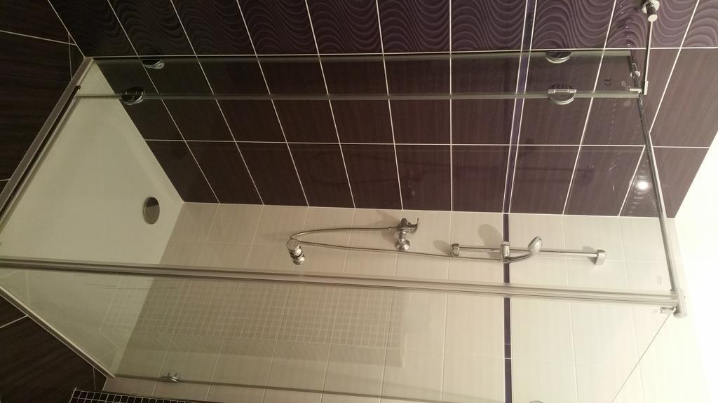 Hotel Koruna Rožnov pod Radhoštěm エクステリア 写真