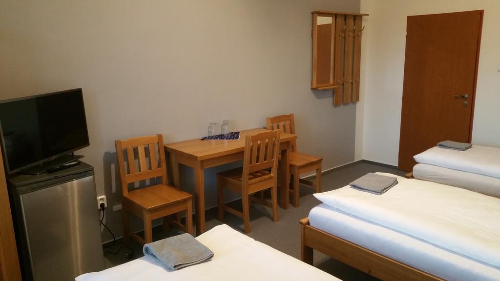 Hotel Koruna Rožnov pod Radhoštěm 部屋 写真