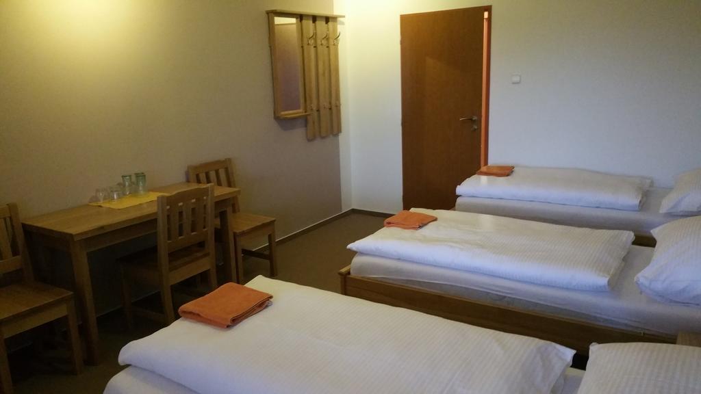 Hotel Koruna Rožnov pod Radhoštěm 部屋 写真