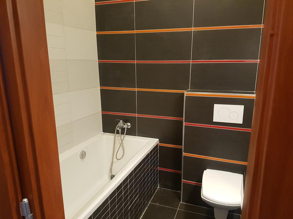 Hotel Koruna Rožnov pod Radhoštěm エクステリア 写真